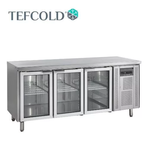 Tefcold hűtött munkaasztal, felhajtás nélkül, 3 üveg ajtóval, GN1/1, 1795x700 x880 mm