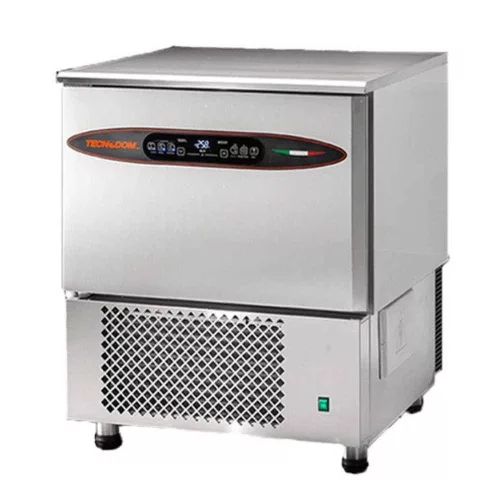 Tecnodom sokkoló hűtő, 5 tálcás, érintőpaneles, 1,424 kW