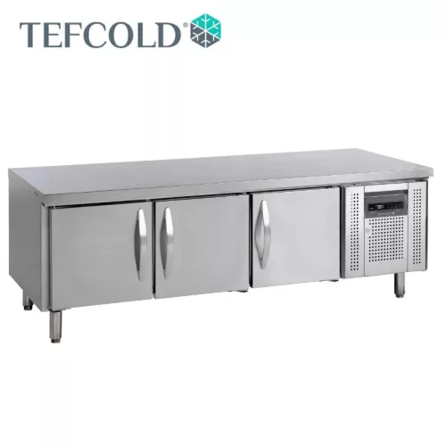 Tefcold hűtött alépítmény, GN1/1, 3 ajtóval, 1795 x 700 x 670 mm